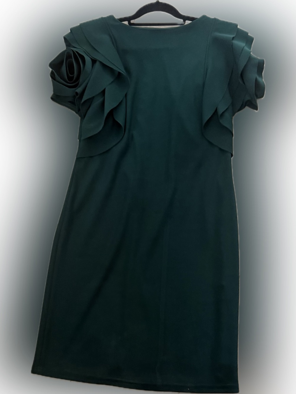 Joseph Ribkoff Elegant emerald green Ruffle/Fliwer Sleeve Women's Dress size 10